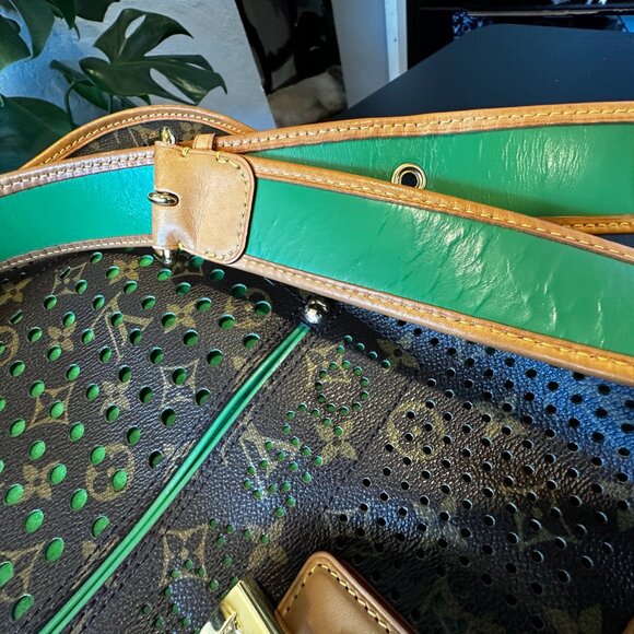 Louis Vuitton Green Perforated Musette Shoulder Bag - Picture 15 of 16